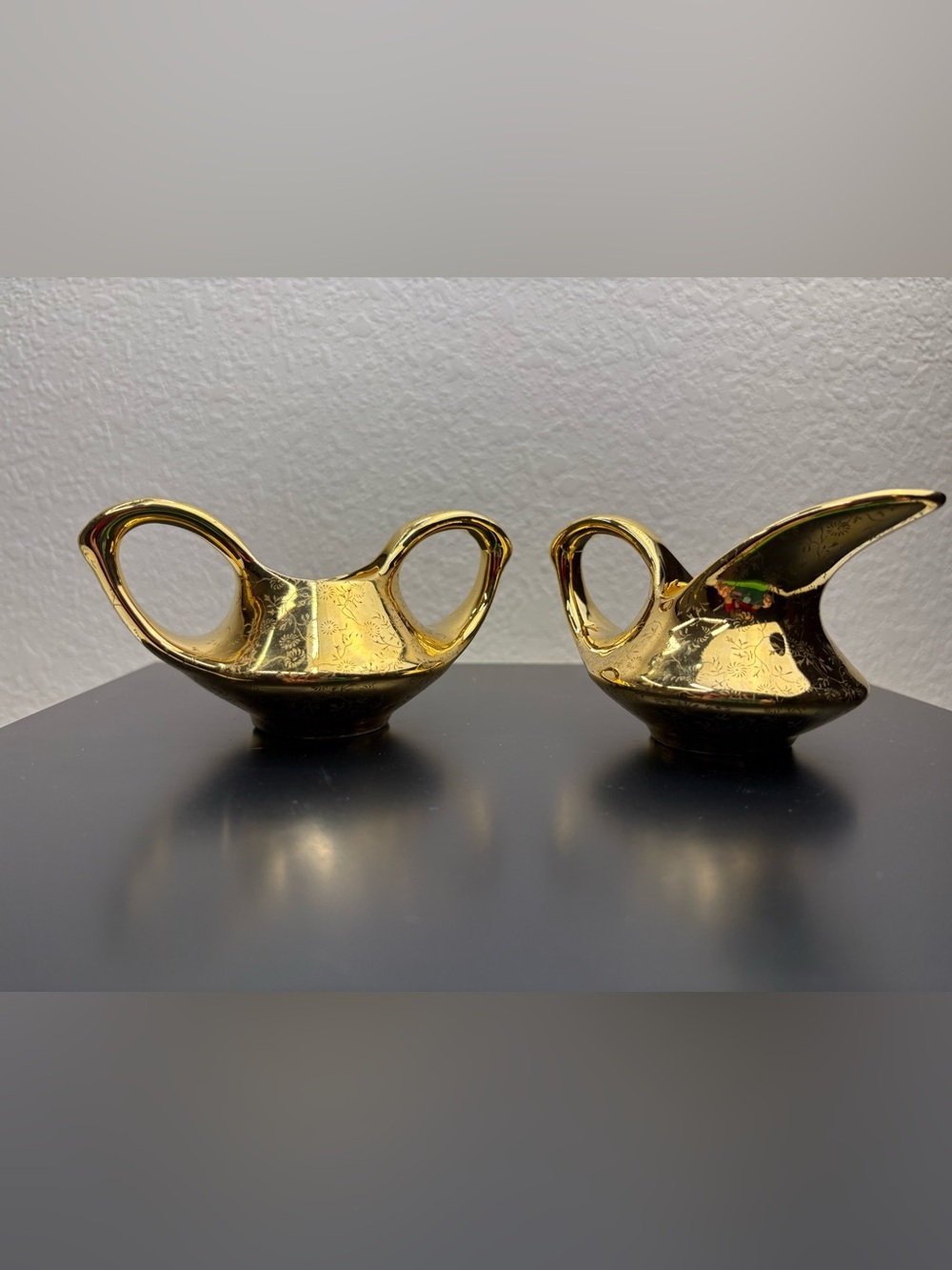 Vintage Pearl China Company Sugar Bowl and Creamer Set.